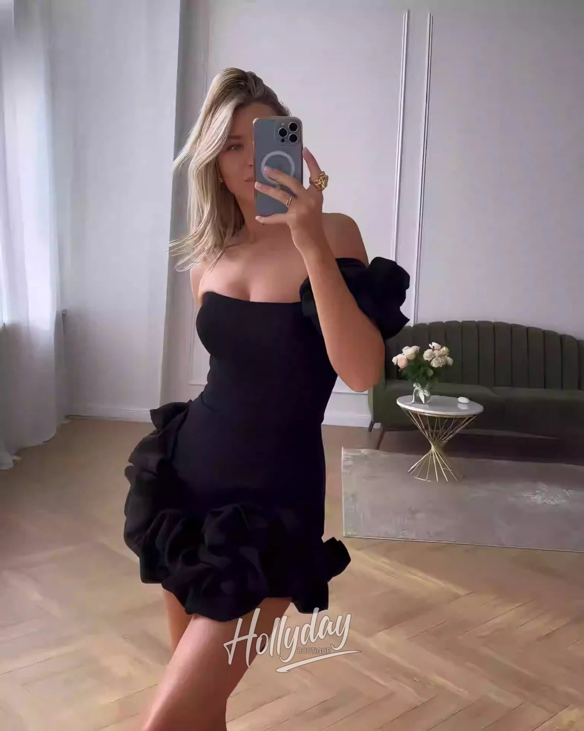 Ariana Ruffle Mini Dress Black / S