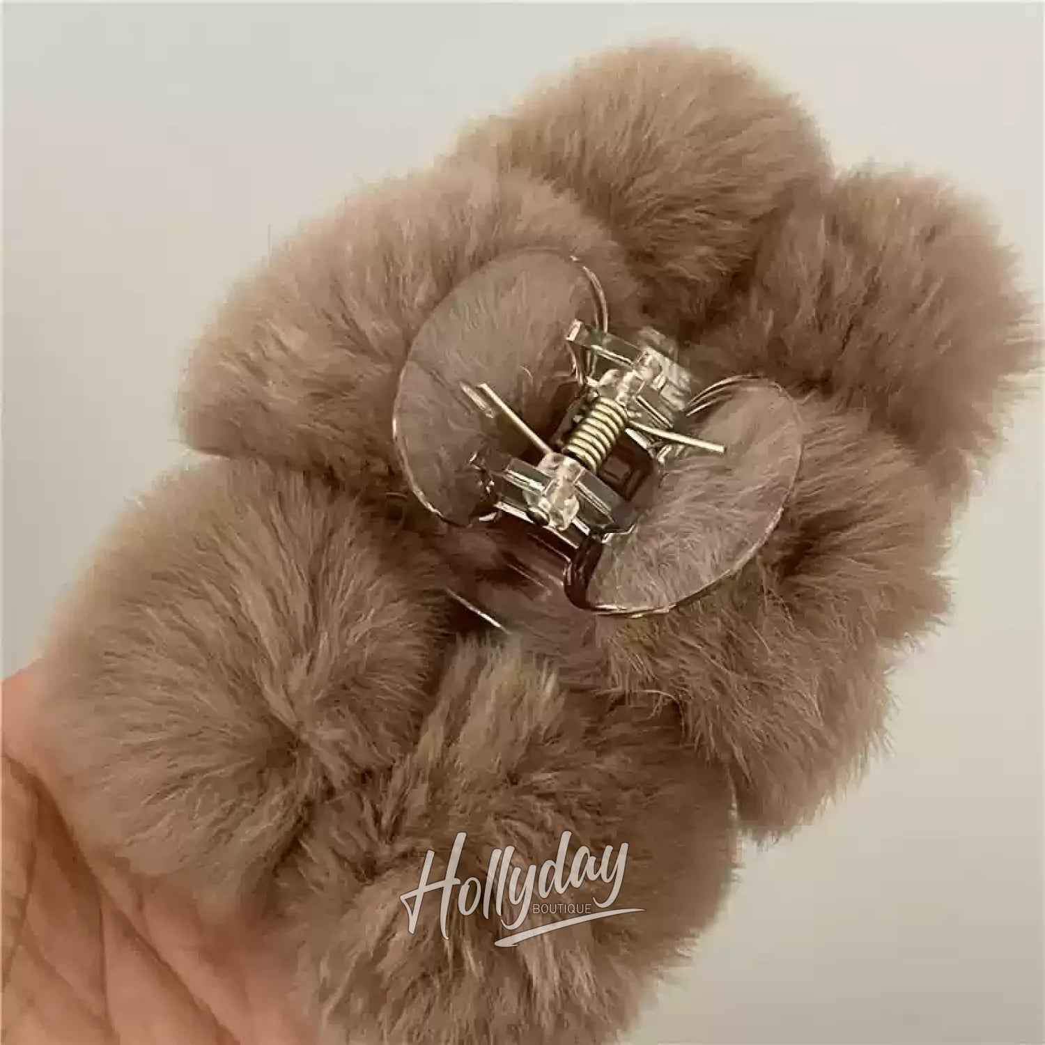 Niang Faux Fur Hair Clip Brown